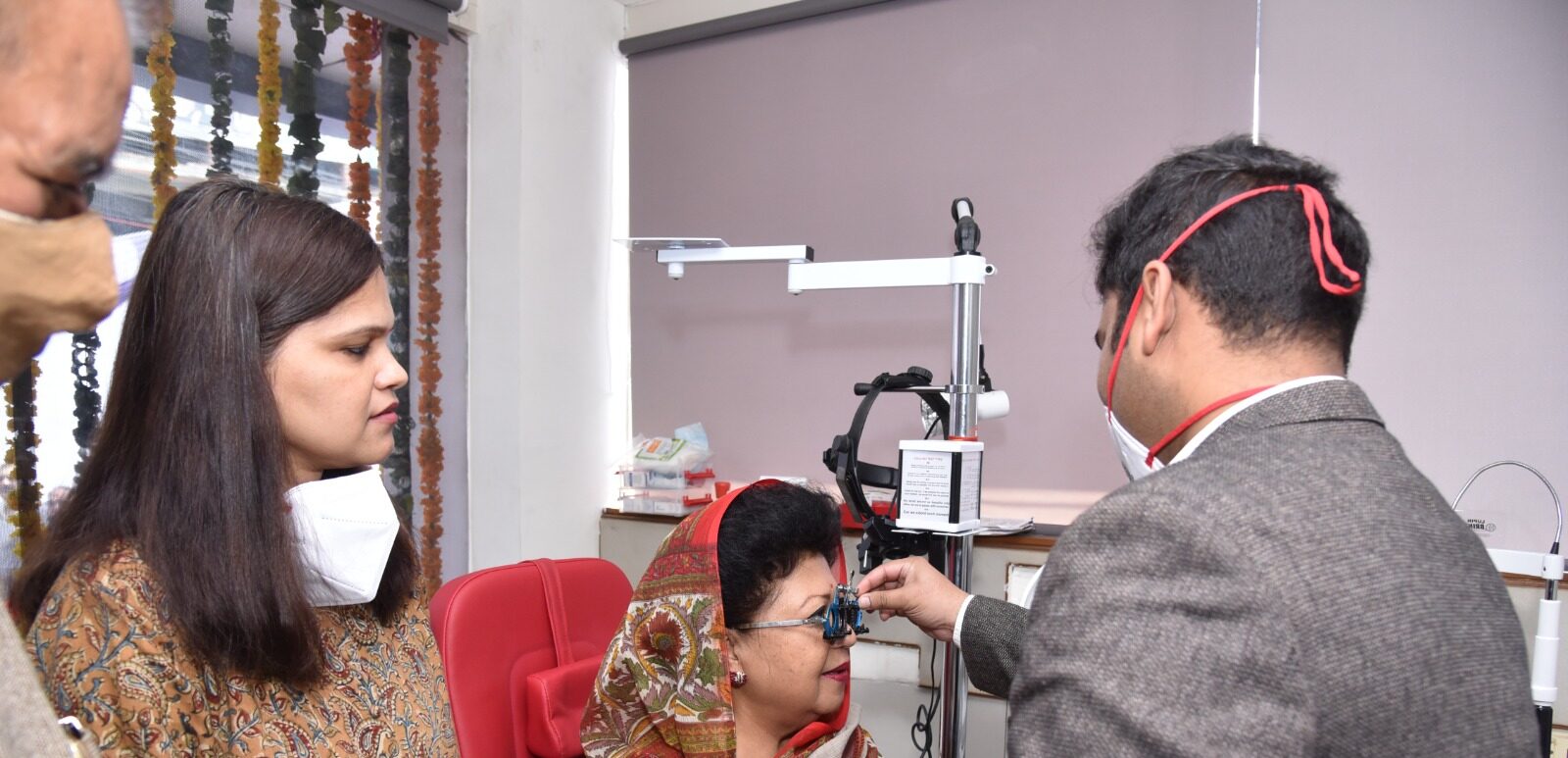 Vitreoretinal treatments